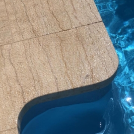 Damos soluciones a los bordes de piscinas